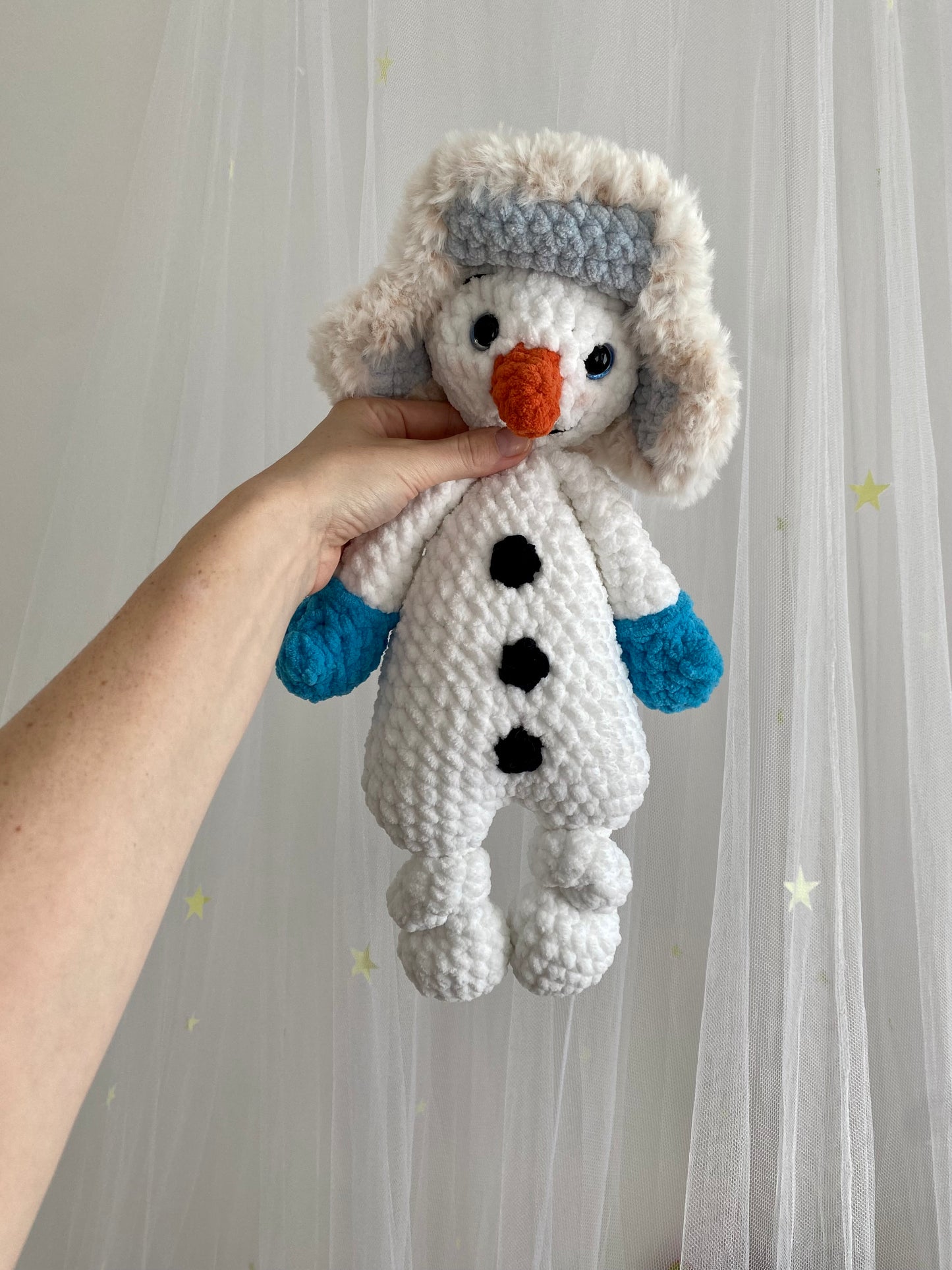 2-in-1 crochet crochet pattern Simon Lovey with trapper hat
